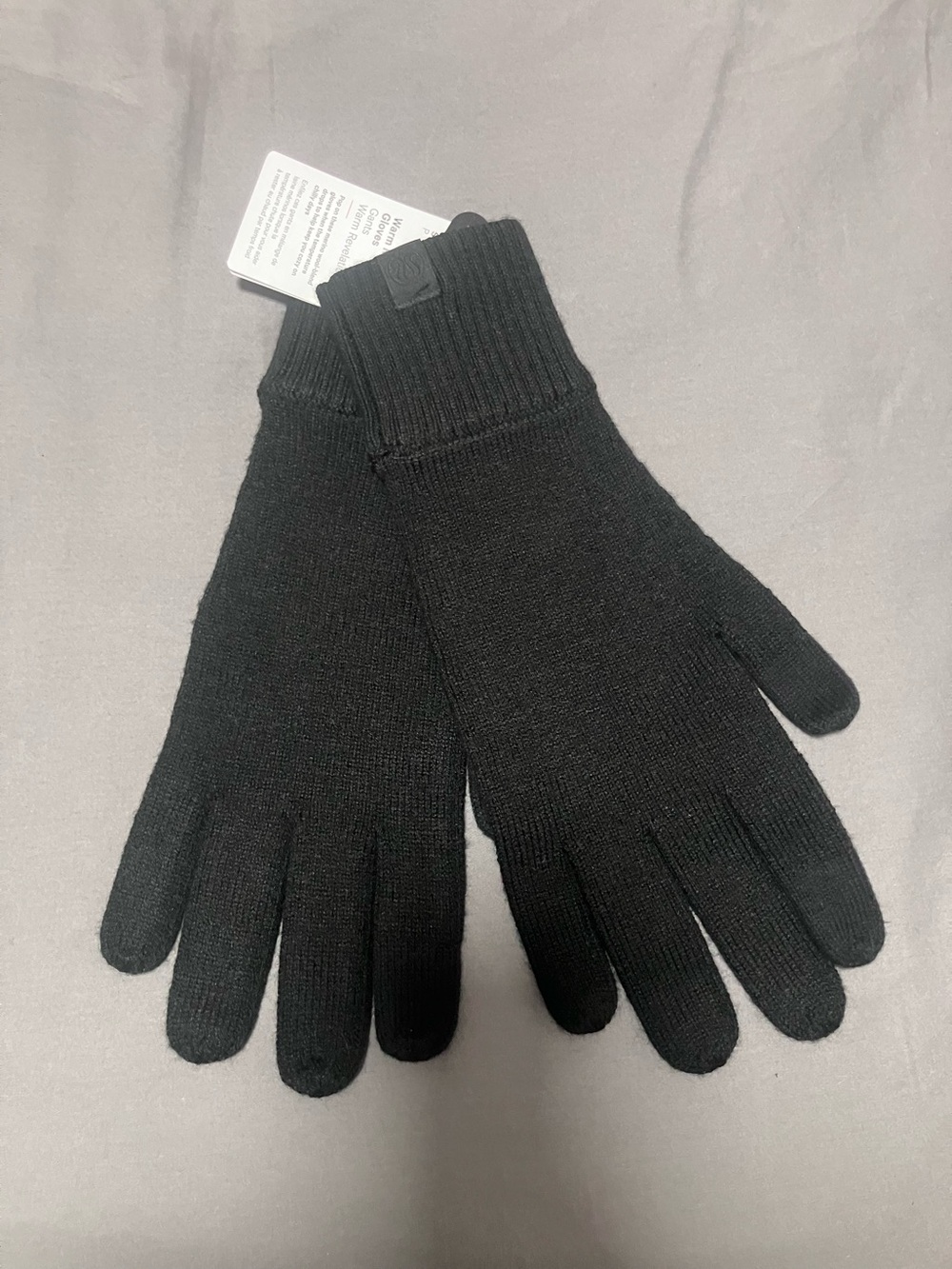 Lululemon Warm Revelation Gloves - black, size S